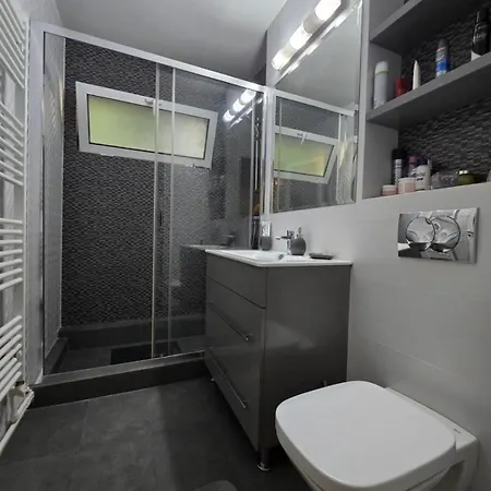 Ways Apartment *